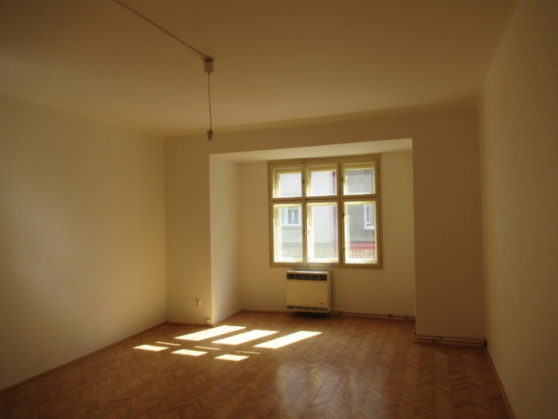 Hezký byt 2+kk po rekonstrukci, Praha 10-Strašnice