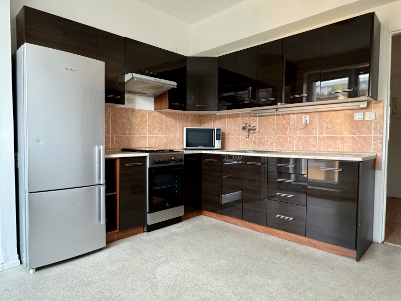 Pronájem, byt 1+1, 39 m2, Zlín, Zarámí