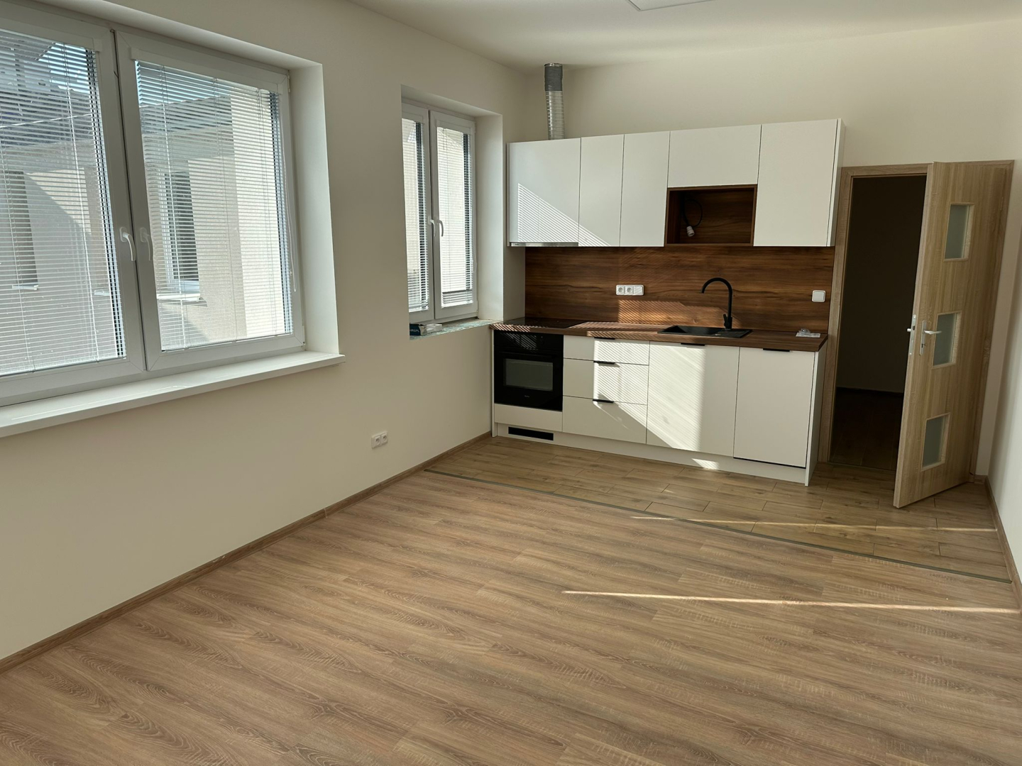 Pronájem, byt 1+kk, 30 m², Veselí nad Moravou