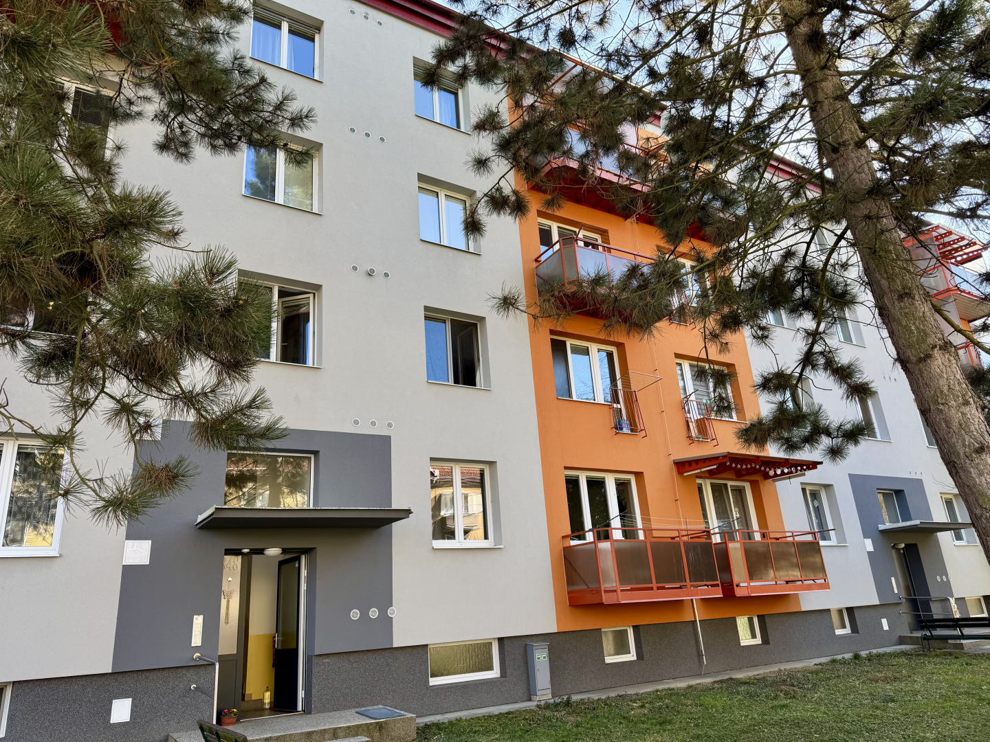 Pronájem bytu 2+1 Tůně Uherské Hradiště