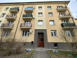 pronájem kompletně vybaveného a zrekonstruovaného 2+kk, Příbram