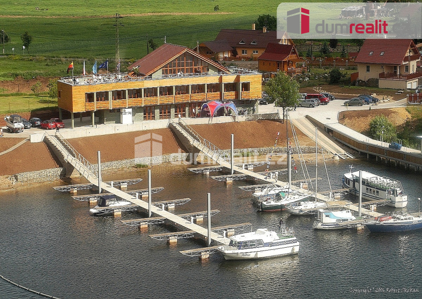 Prodej komerčního objektu, Ubytování, 1500 m<sup>2</sup>
