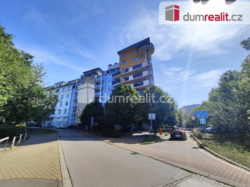 Pronájem bytu, 3+kk, 78 m<sup>2</sup>