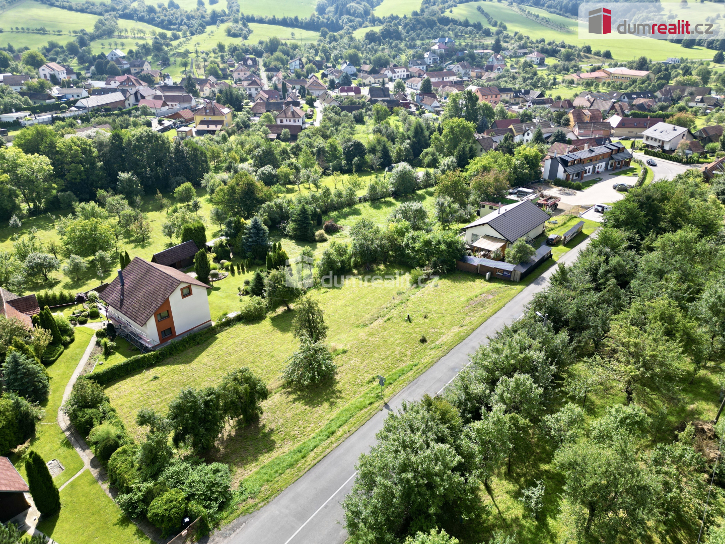 Prodej pozemku, Pro bydlení, 1750 m<sup>2</sup>