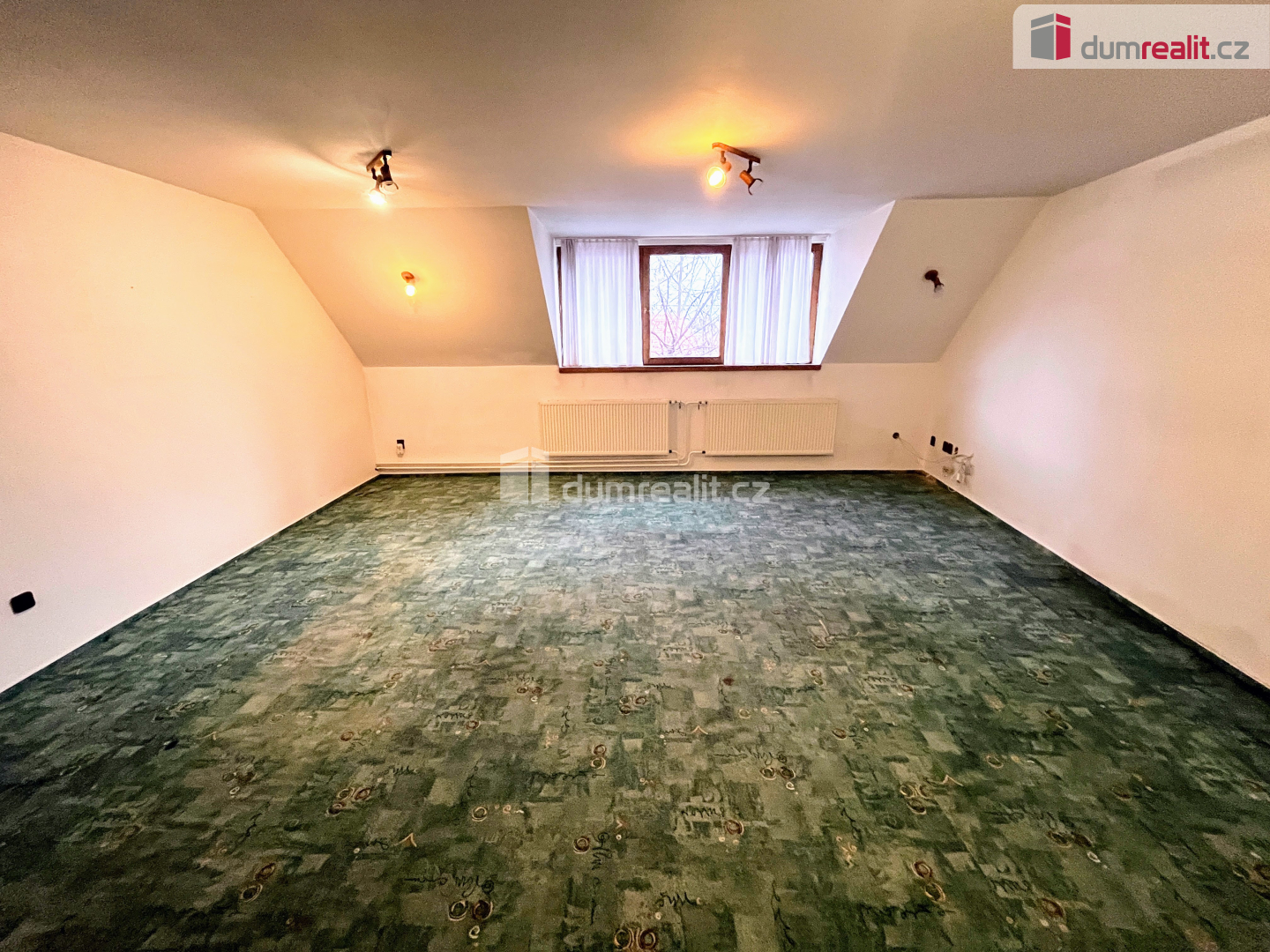 Pronájem bytu, 5+1 a větší, 145 m<sup>2</sup>